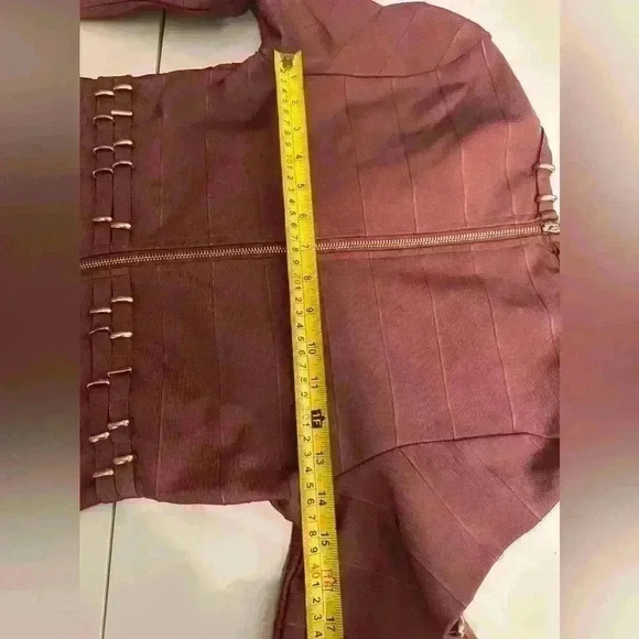 NWOT Never worn, Bandage Style Dress - Picture 5 of 8